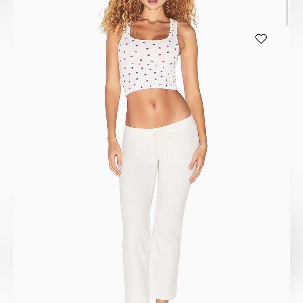SKIMS Strawberry Tank Top - Picture 2 of 4